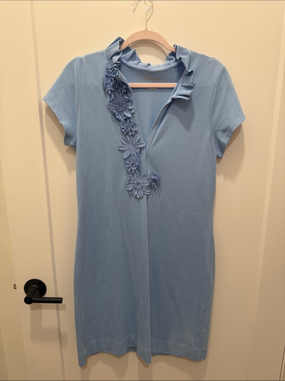 Lilly Pulitzer Light Blue Floral-Appliqué dress